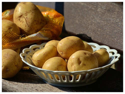 The Trick That Will Keep Your Potatoes From Turning Brown