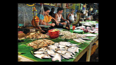 Eid after-effect, fish prices force people to tweak Jamaisasthi menu