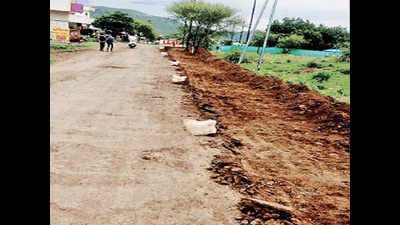 Incomplete roads leads to residents woes