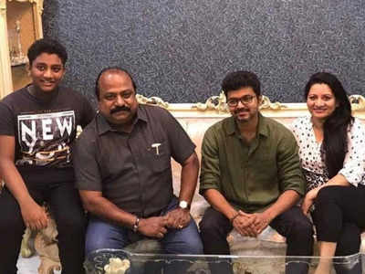 Leaked pictures reveal Vijay's 'Thalapathy 64' technical crew