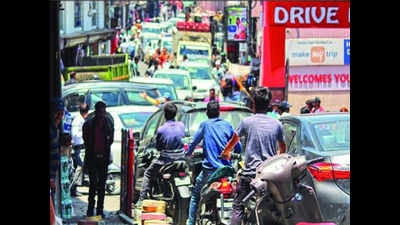 Tourist rush brings traffic to a halt in Mussoorie