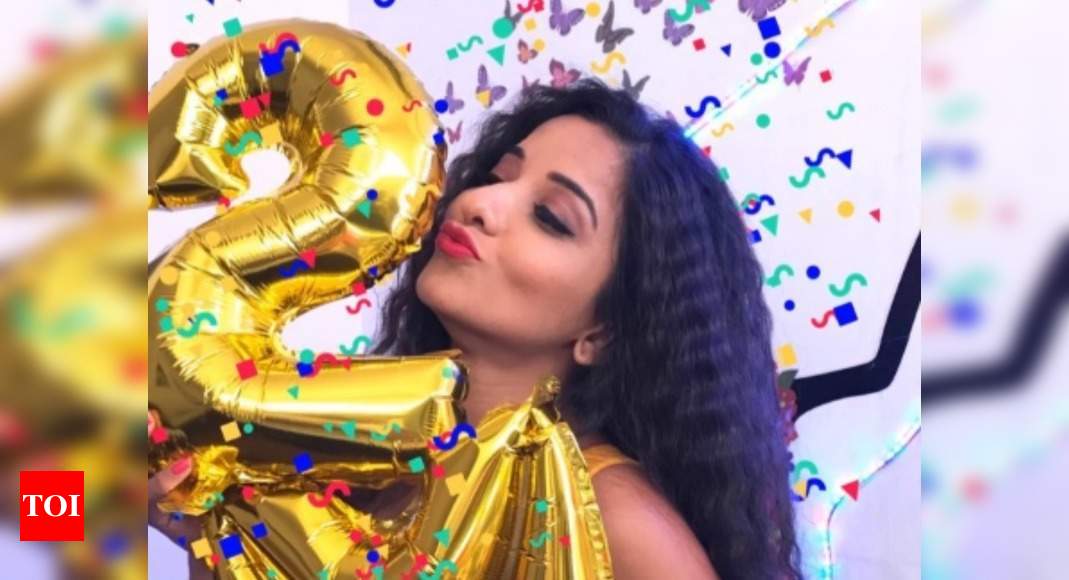 Nazar actress Monalisa crosses 2 million on Instagram; thanks fans for ...