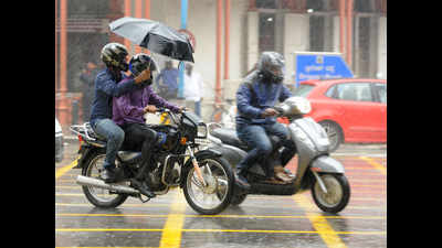 Cyclonic effect: Heavy rainfall warning in Saurashtra-Kutch