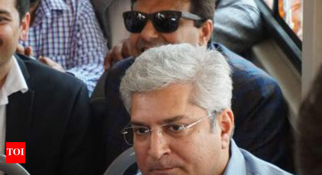 Positive Views Pour In For Delhi Govt's Free Ride Scheme: Transport Minister | Delhi News