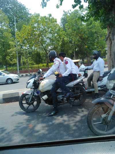 Obeying traffic rules not for traffic cops?