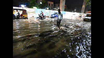 Pune: Motorists’ woes overflow on inundated, barricaded roads