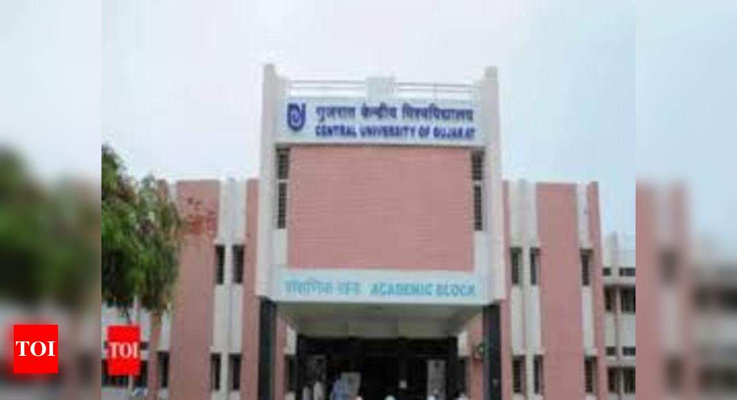 Gujarat University Admission 2019 13 000 Seats Vacant After First   Photo 