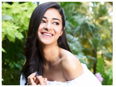 Ananya Panday shares some stunning pictures from Sonam K Ahuja’s birthday bash