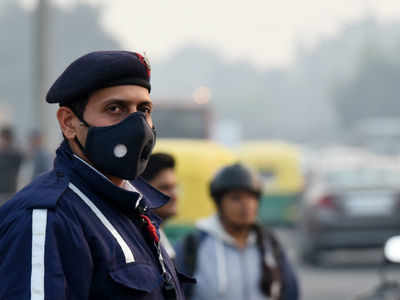 Life expectancy in India down by 2.6 yrs due to air pollution: Study