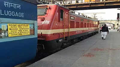 Jhansi: 4 Kerala Express passengers die due to extreme heat