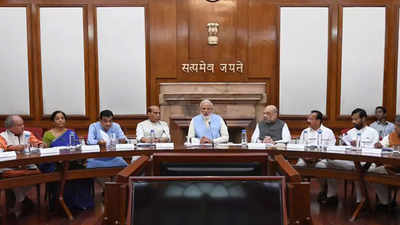 PM Narendra Modi asks ministers to reach office by 9:30 am