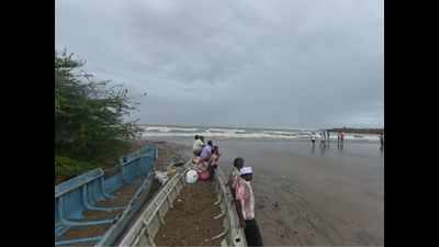 Cyclone Vayu will not make landfall at Gujarat Coast: IMD