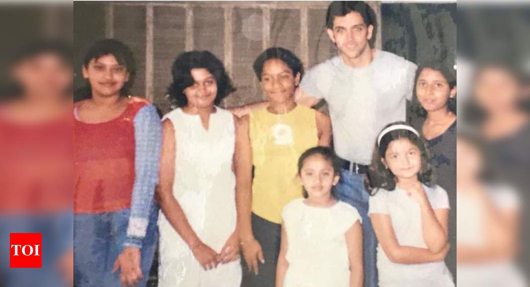 This childhood picture of Alia Bhatt and other star kids with Hrithik ...