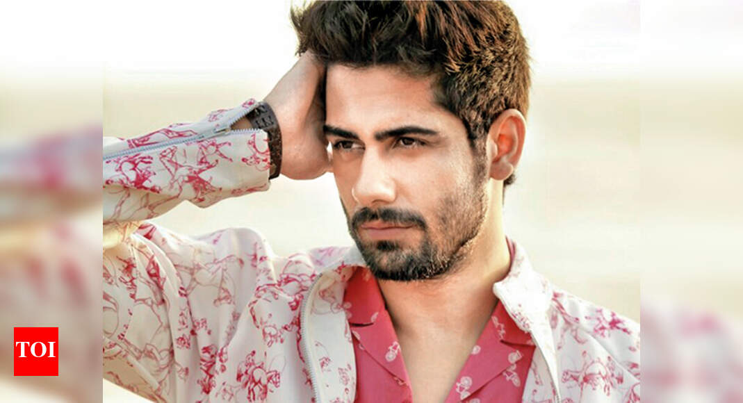 'Rajaa Betaa’s male lead quits the show - Times of India