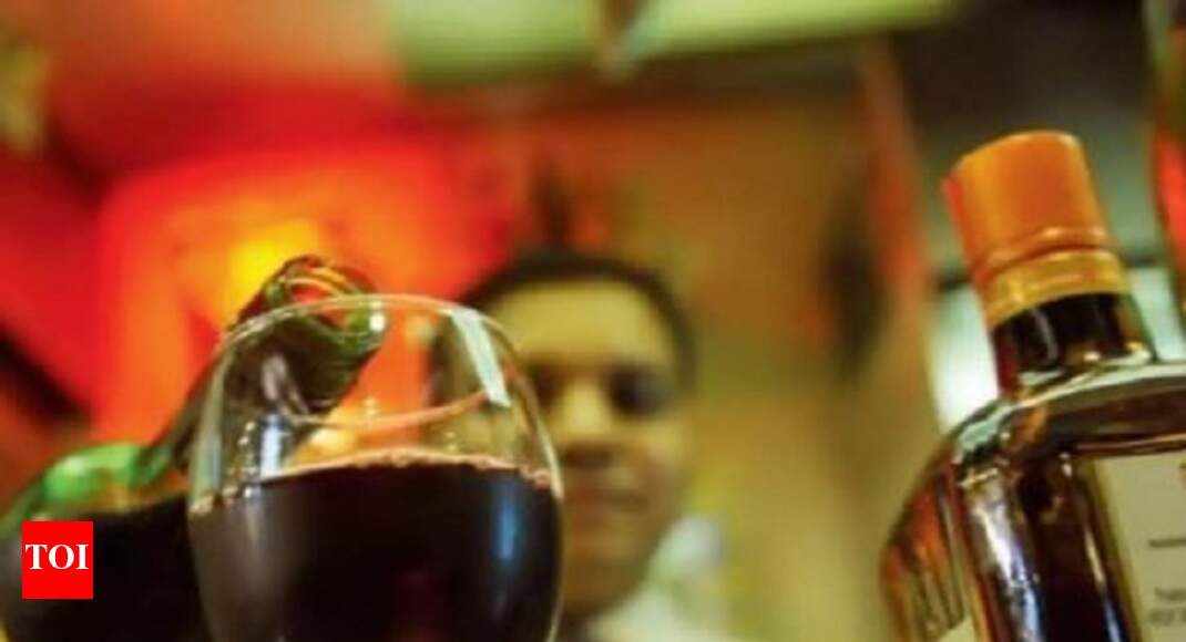 Delhi Excise Department Suspends Licence Of Night Club For Serving Non-duty-paid Liquor | Delhi News