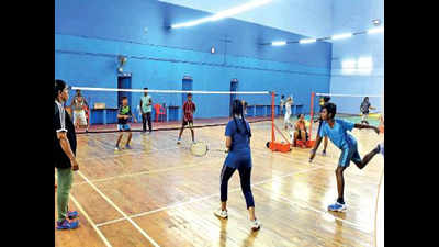 Contractor calls the shots at Chennai’s badminton courts, locals rally back