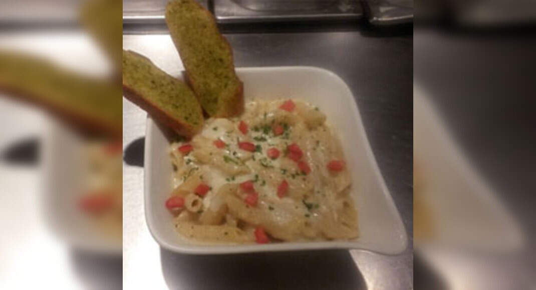 Cheesy Pop Pasta Recipe: How to Make Cheesy Pop Pasta Recipe | Homemade Cheesy Pop Pasta Recipe