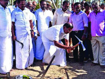 Minister opens fifth phase of excavation at Keezhadi | Madurai News ...