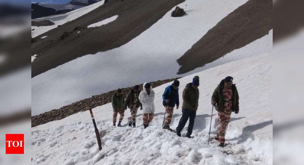 ITBP DG reviews Kailash Mansarovar Yatra arrangements in U'khand ...