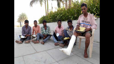 Ahmedabad: 12 labourers allege torture by cops