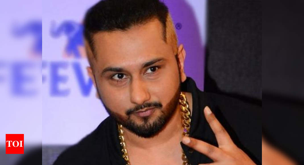 Honey Singh: Honey Singh courts another controversy; Punjab Women  Commission demands ban on 'Makhna' over lewd lyrics