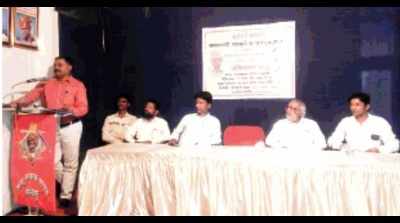 Shivaji University pays tribute to Girish Karnad