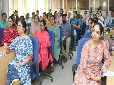 Seminar on enrolment in post-doctoral fellowships held