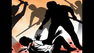Thief caught red-handed in Nizamabad, beaten to death