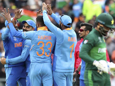 India vs Pakistan Highlights, World Cup 2019: India thump Pakistan by 89 runs (DLS)