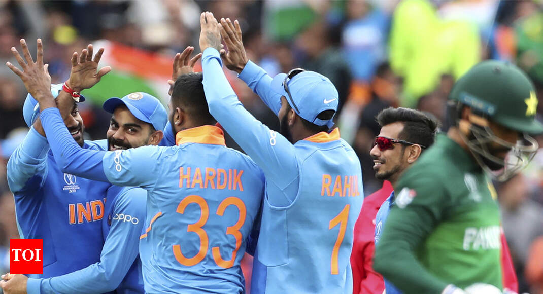 India vs Pakistan Highlights, World Cup 2019 India thump Pakistan by