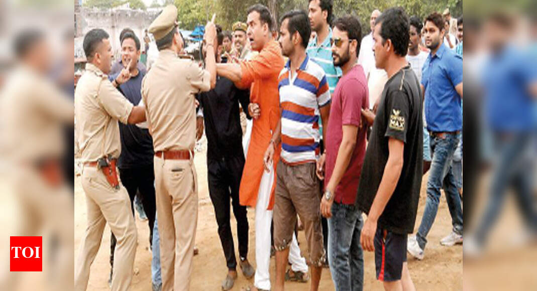 Ghaziabad: Tension over eviction drive in Indirapuram | Ghaziabad News ...