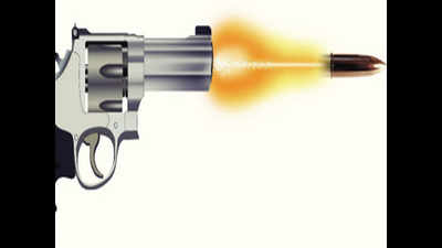 Ghaziabad: Unmasked, robber shoots auto driver