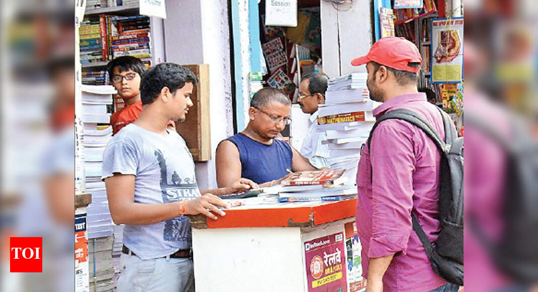 Ashok Rajpath Where booksellers do brisk business Patna News Times