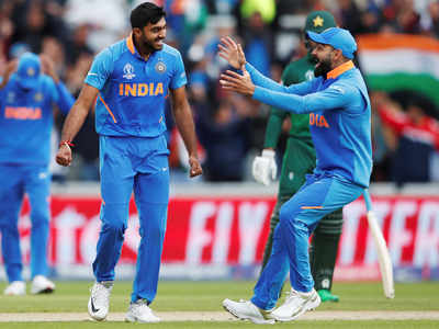I am not surprised with my bowling: Vijay Shankar