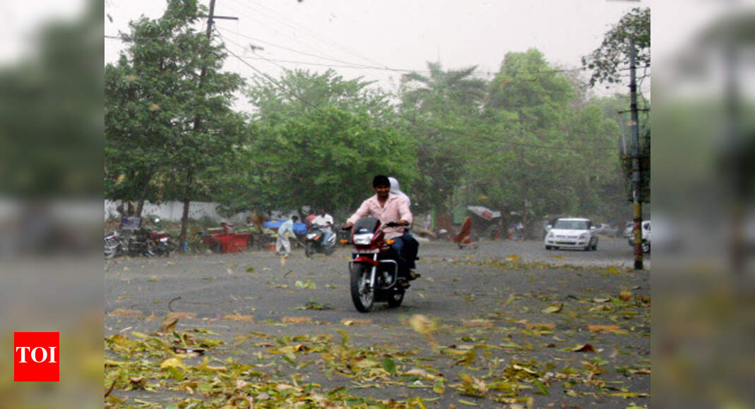 Clouds, gusty wind to cool Lucknow today Lucknow News Times of India