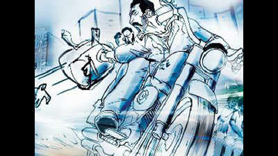 In Indore, bikers loot Rs 6 lakh in filmy-style heist