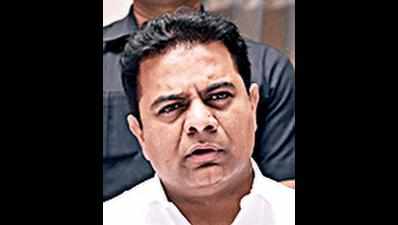 Twitter-active KTR turning blind eye to school fee hike protests, allege parents