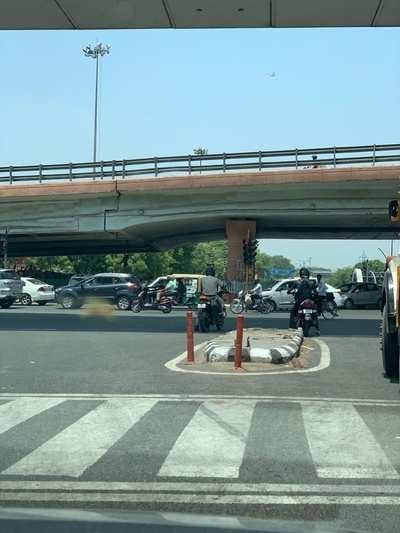 No rules for Delhi cops?