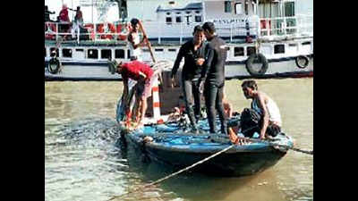 Brothers feared drowned in the Hooghly