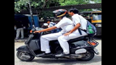 Pune: 14-year-old scooter rider fractures leg after crash, classmate injured