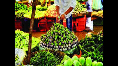 Supply dips, veggie prices soar in retail markets