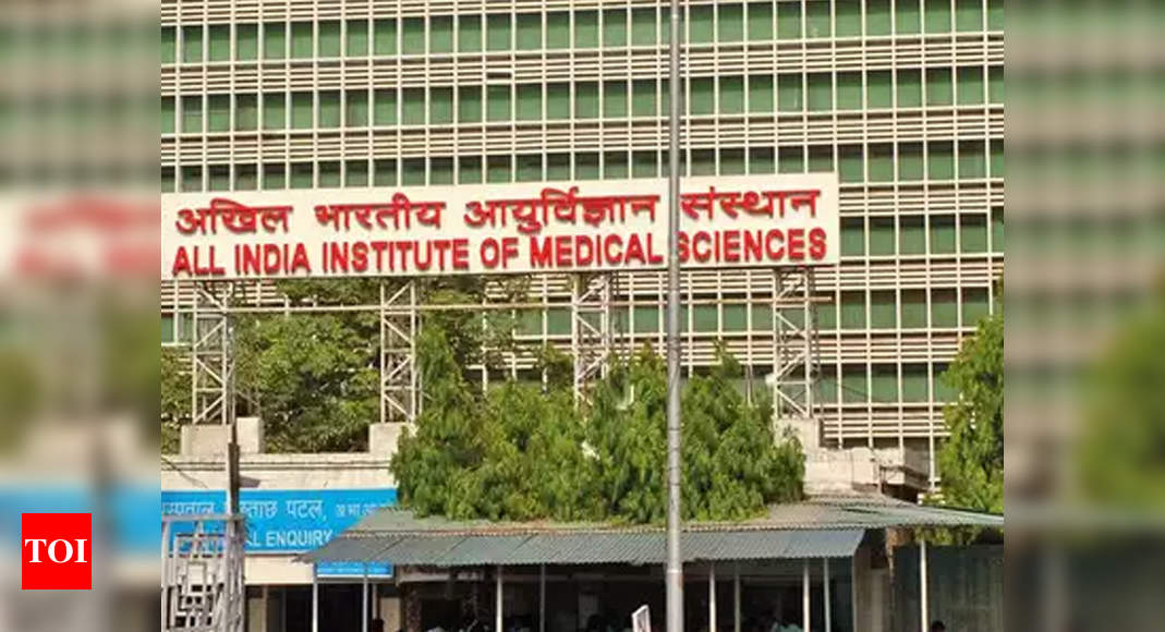 Delhi AIIMS resident doctors pitch in for rare blood group donations ...