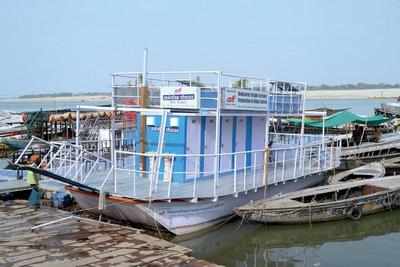 Behold the boat loo for greener Varanasi
