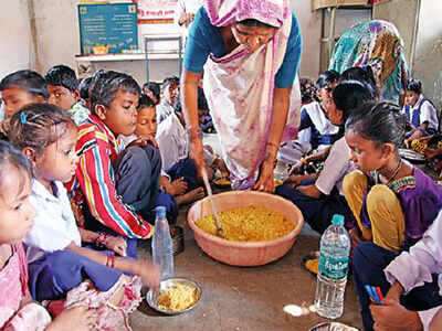 No central kitchen, self-help groups will provide mid-day meals: Mayor
