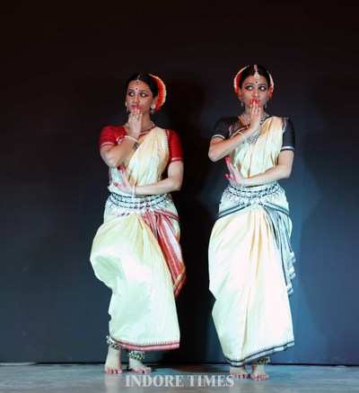 World Music Day celebrated with Odissi performance and classical ragas.