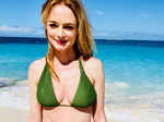 Bikini pictures of Heather Graham prove she hasn’t aged a day
