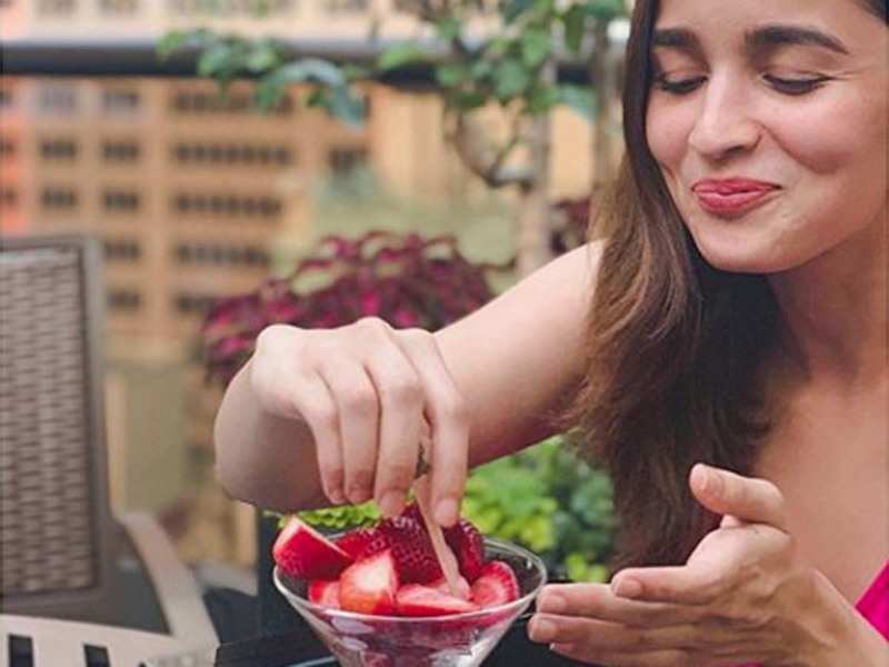 Alia Bhatt Looks Fresh As A Berry As She Enjoys Strawberry Hindi Movie News Times Of India