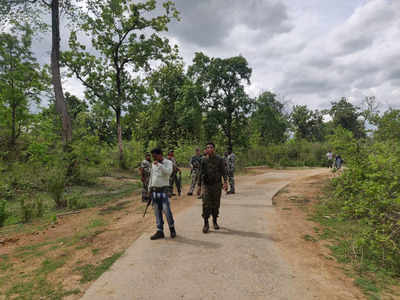 Chhattisgarh: 2 CRPF personnel martyred in encounter with Maoists; girl dies in crossfire