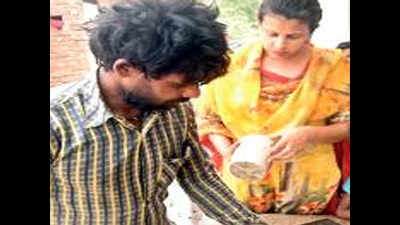 Vendor using sewer water for fruits caught