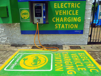 Government wants petrol stations to charge your electric vehicles